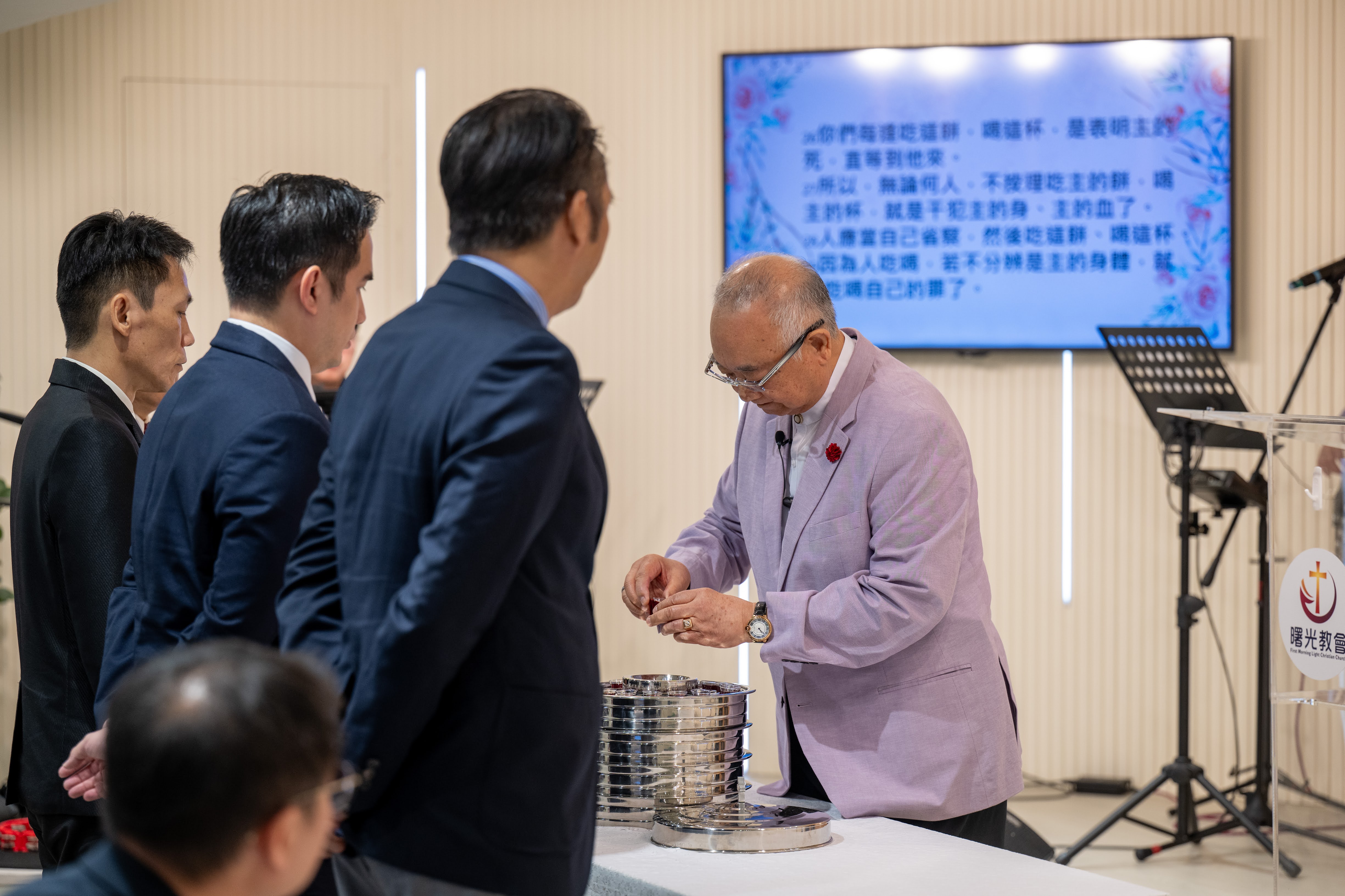 圖片跑馬燈